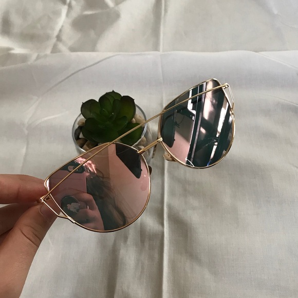 Pink and Gold Cat Eye Mirror Sunglasses - Picture 8 of 8